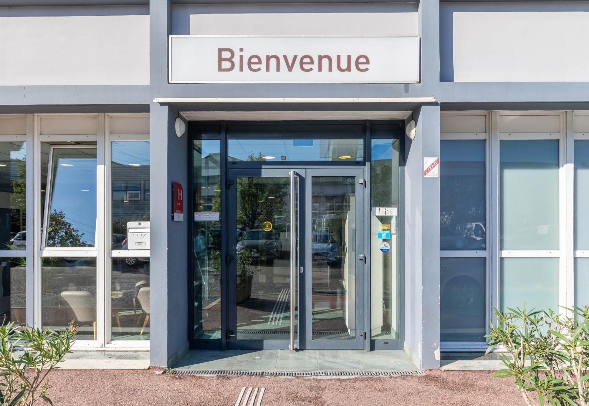 B&B Hotel Lyon Vénissieux المظهر الخارجي الصورة